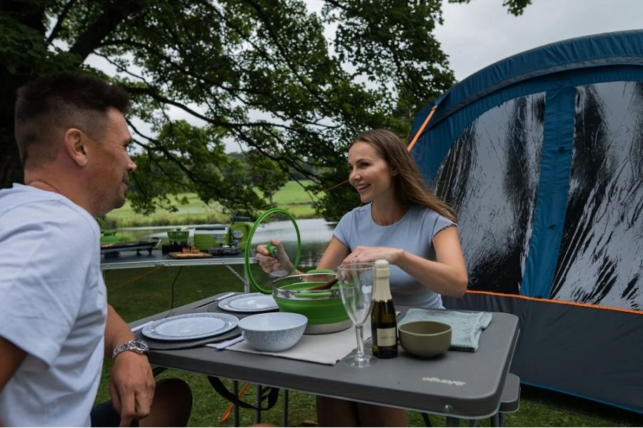 Vango Alfresco 16 Piece Dining Set - Image 2